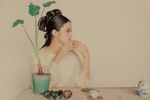 女人如茶 花茶女人年青貌美 女人如茶 花茶女人年青貌美