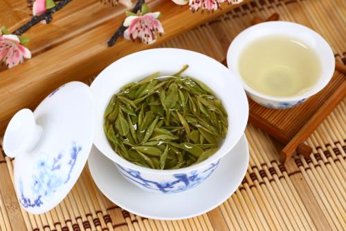 茶心:灵犀一点通万象 茶心:灵犀一点通万象
